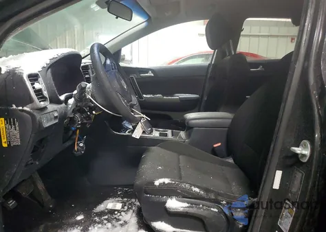 2017 Kia Sportage Lx z USA, uszkodzony, nr VIN KNDPM3AC2H7066856